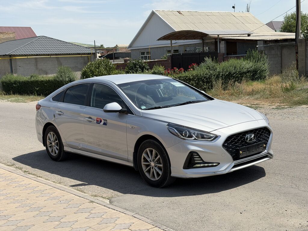 Hyundai Sonata: 2021 г., 2 л, Автомат, Газ, Седан: фото 2