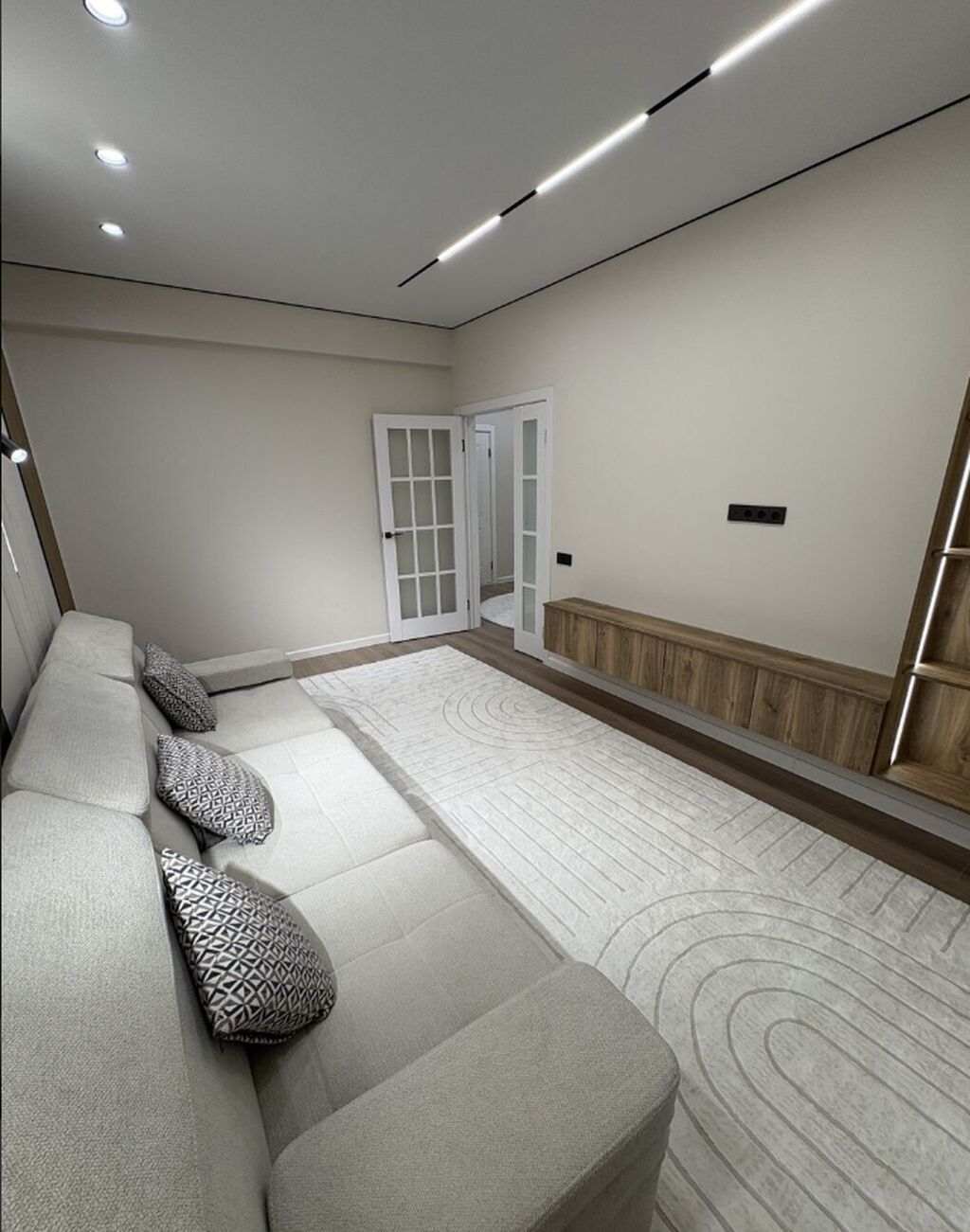 3 комнаты, 70 м², Технопарк Элитка, 10 этаж, Свежий ремонт: фото 8