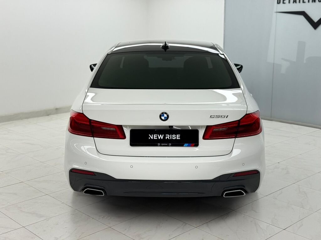 BMW 5 series: 2020 г., 2 л, Автомат, Бензин, Седан: фото 3