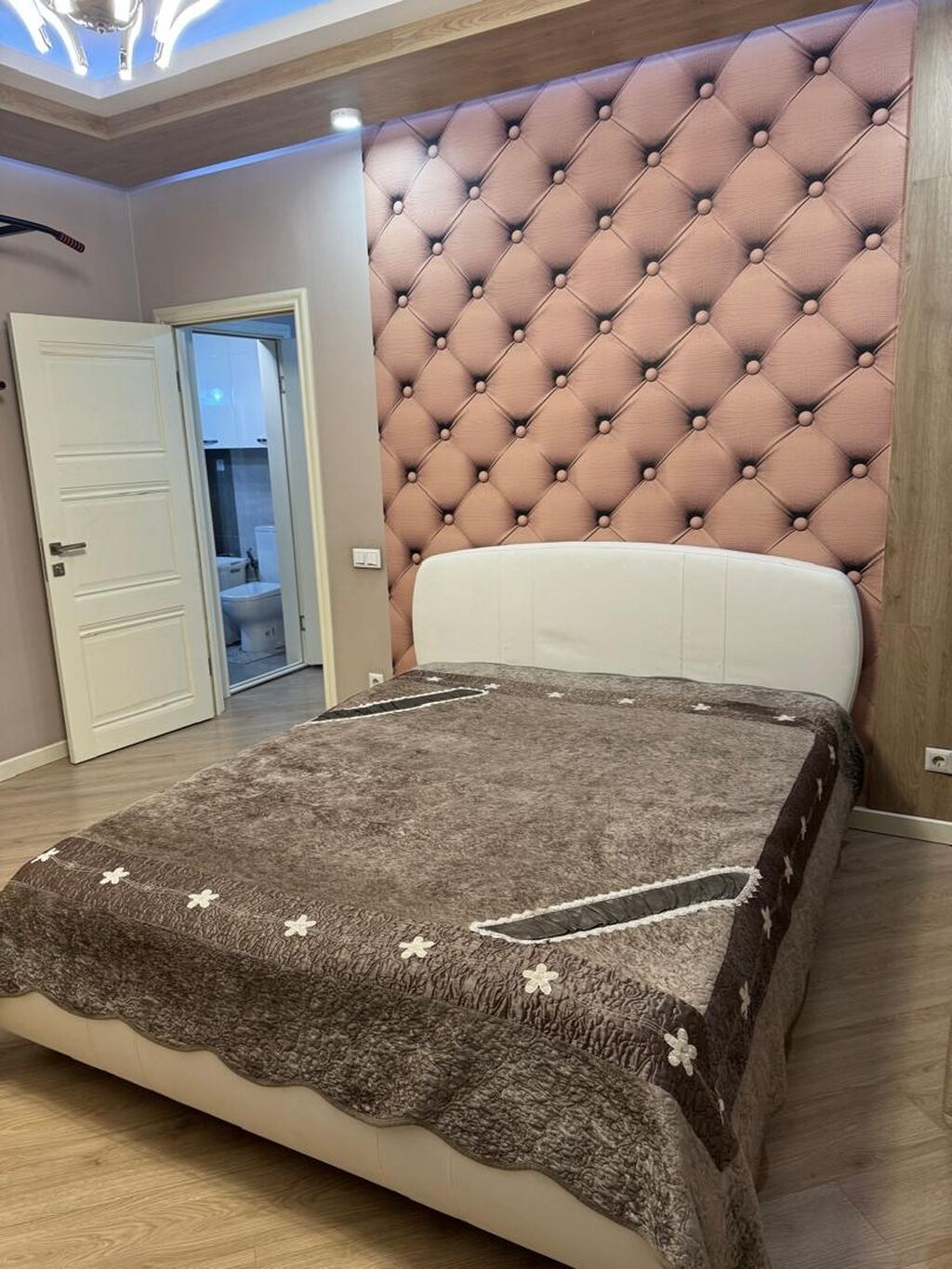 2 комнаты, 61 м², Золотой квадрат Элитка, 3 этаж, Дизайнерский ремонт: фото 8