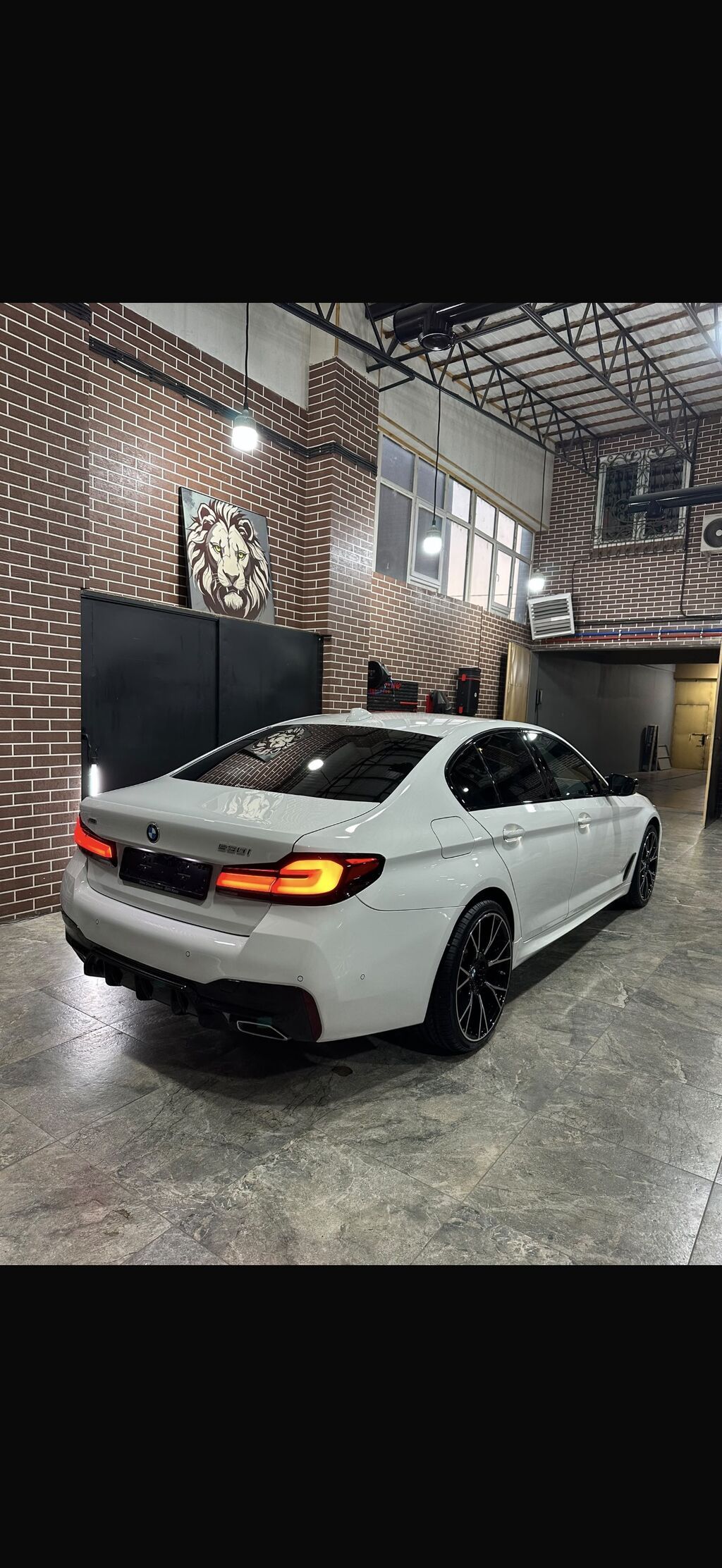 BMW 5 series: 2021 г., 2 л, Автомат, Бензин, Седан: фото 3
