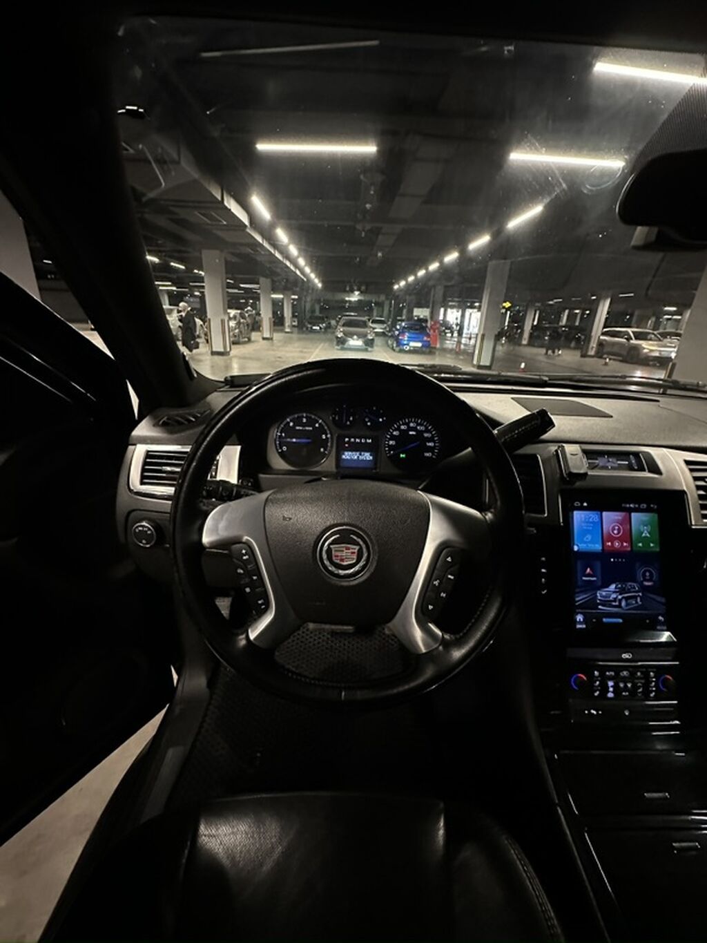 Cadillac Escalade: 2007 г., 6.2 л, Автомат, Бензин, Внедорожник: фото 8