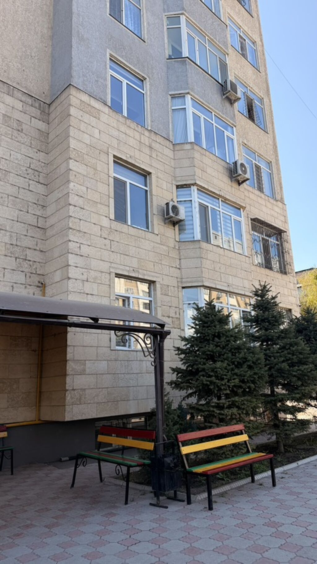 Продаю кв Двушка студиа КВ очень теплая все центральное: фото 1