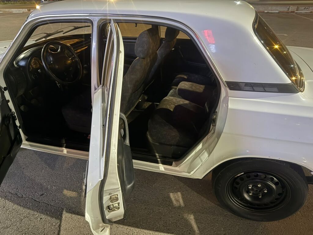 ГАЗ 3110 Volga: 2000 г., 2.5 л, Механика, Бензин, Седан: фото 6