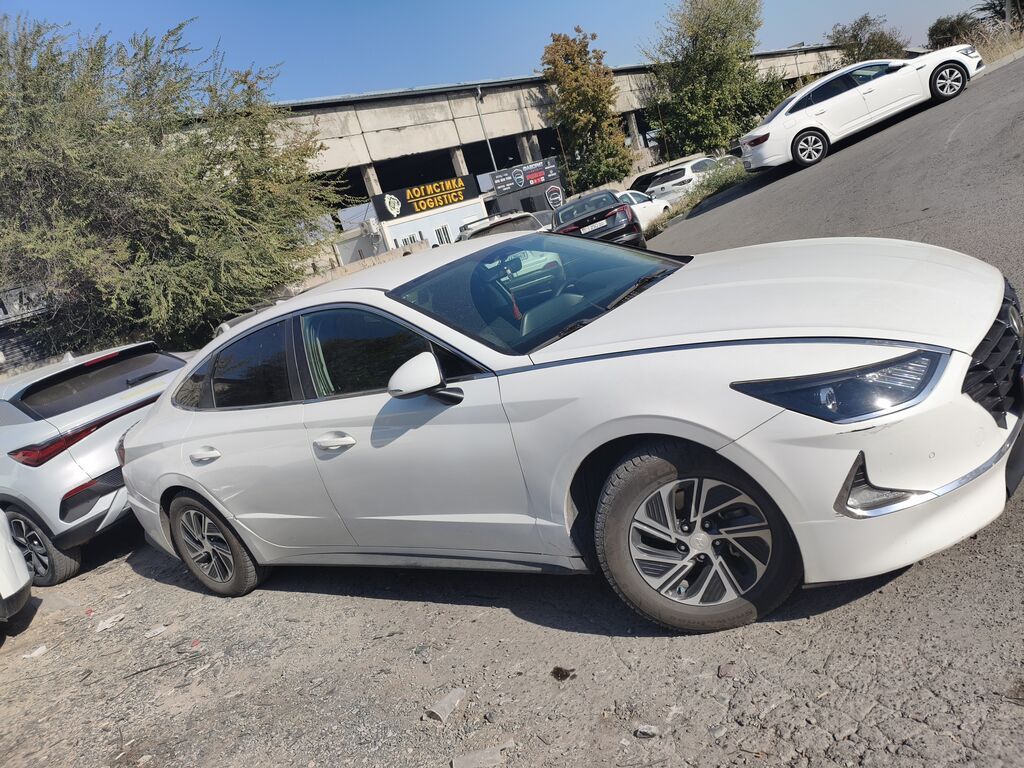 Hyundai Sonata: 2020 г., 2 л, Автомат, Гибрид, Седан: фото 4