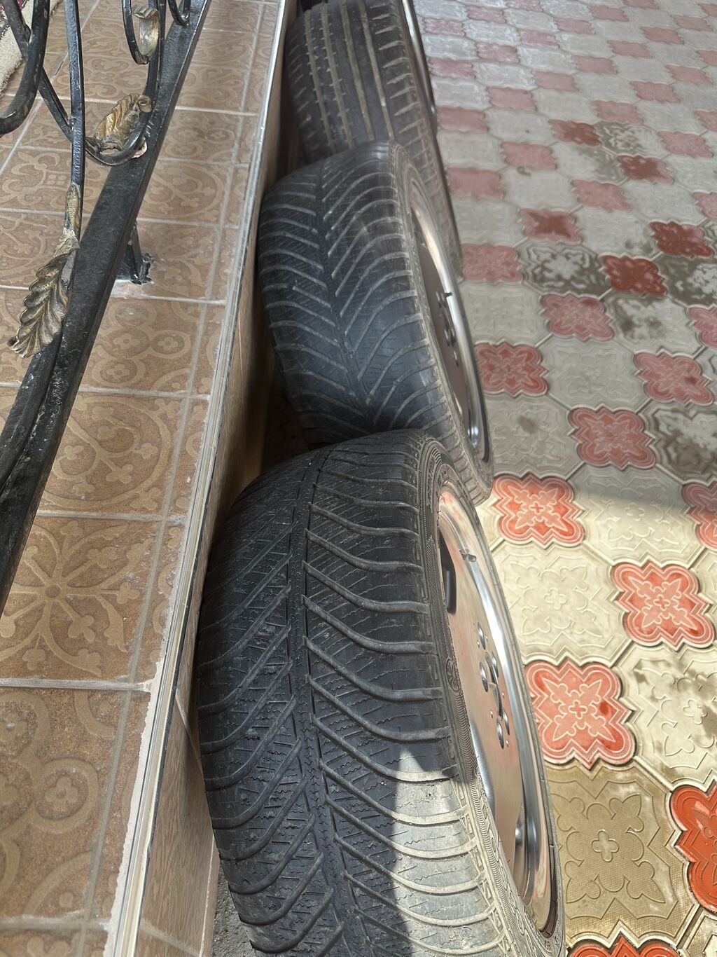 Колеса в сборе 235 / 45 / R 17, Лето, Б/у, Комплект, Легковые, Литые, отверстий - 5: фото 6