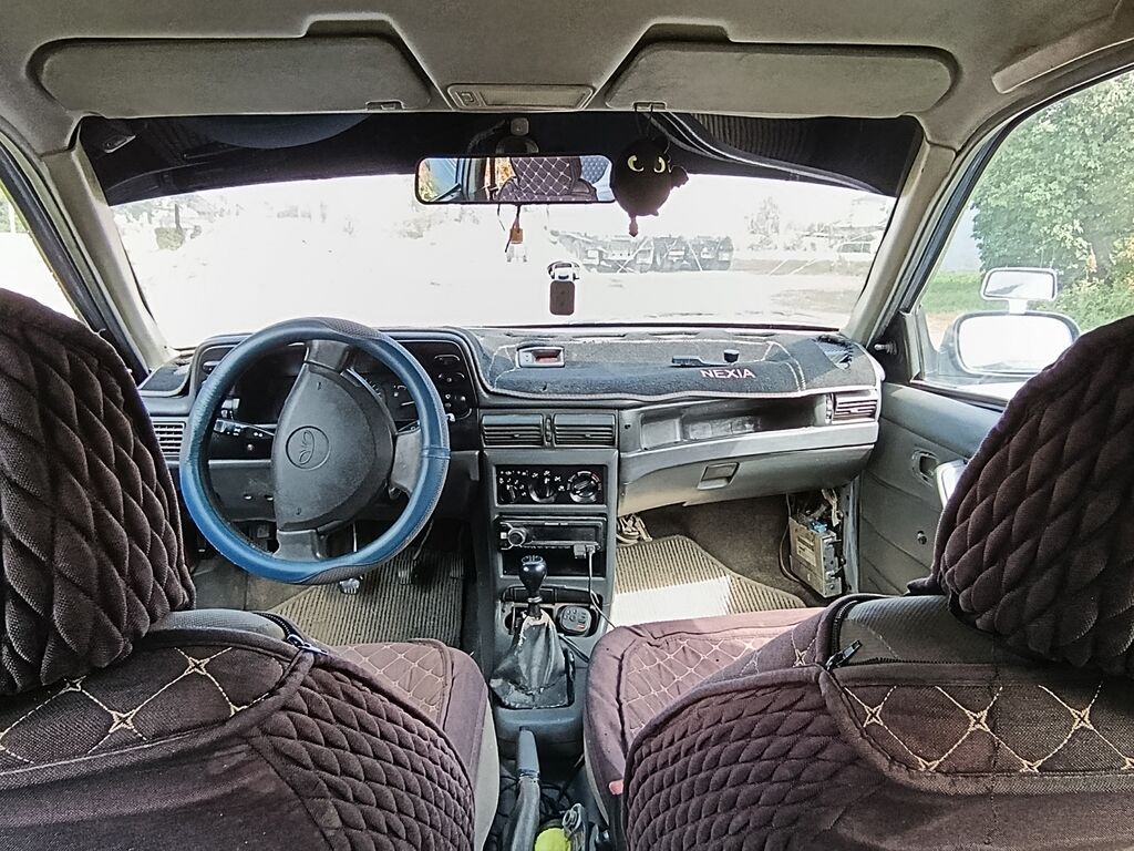 Daewoo Nexia: 2006 г., 1.5 л, Механика, Бензин, Седан: фото 2