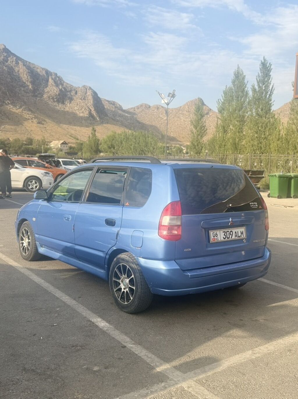 Mitsubishi Space Star: 2001 г., 1.8 л, Механика, Бензин, Универсал: фото 2