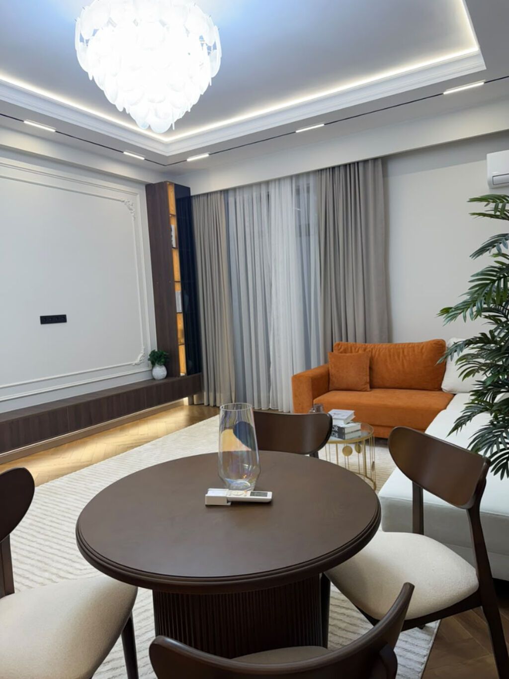 3 комнаты, 92 м², Орто-Сай с. Элитка, 4 этаж, Свежий ремонт: фото 2