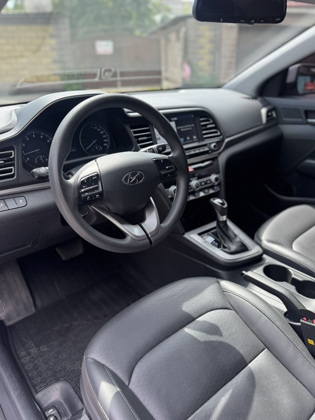 Hyundai Avante: 2019 г., 1.6 л, Автомат, Бензин, Седан: фото 7
