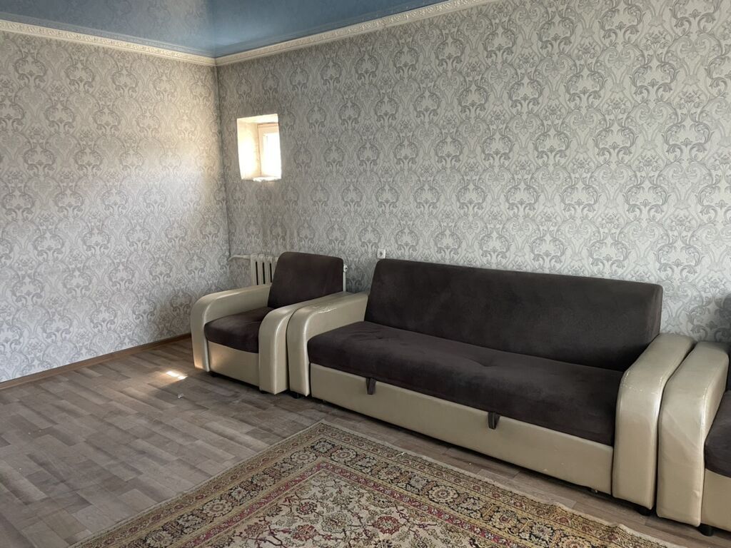 2 комнаты, 55 м², Индивидуалка, 4 этаж, Косметический ремонт: фото 2