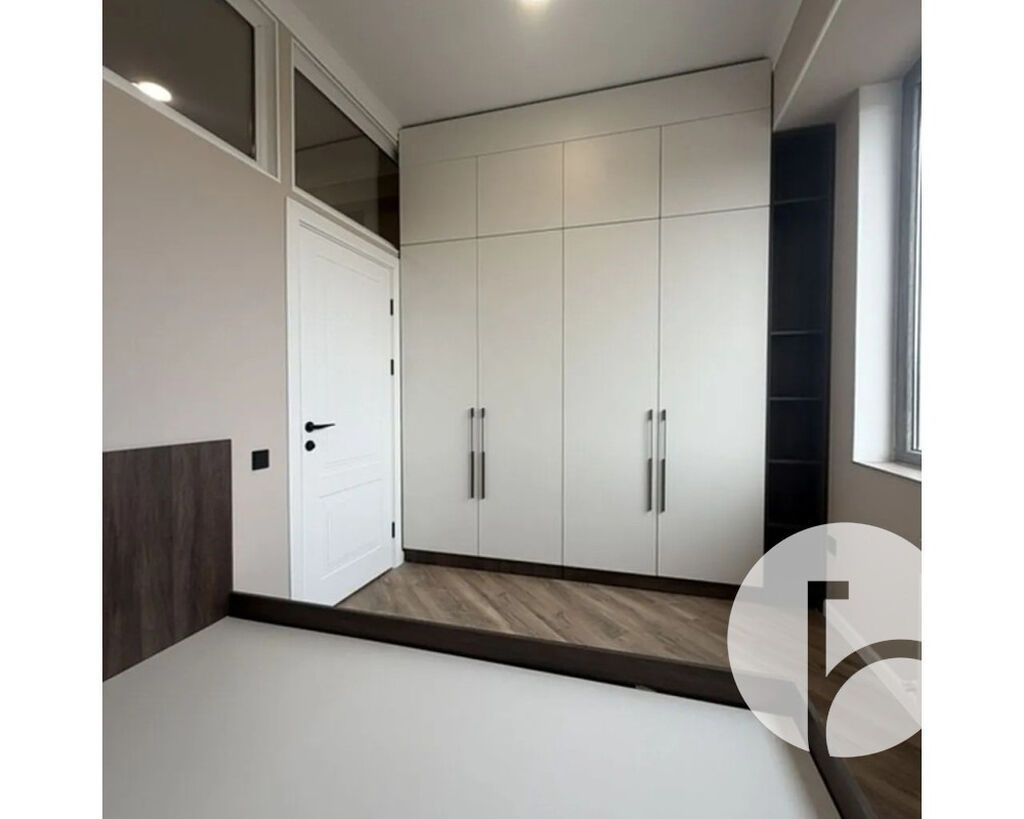 1 комната, 35 м², Элитка, 4 этаж, Дизайнерский ремонт — фото 5