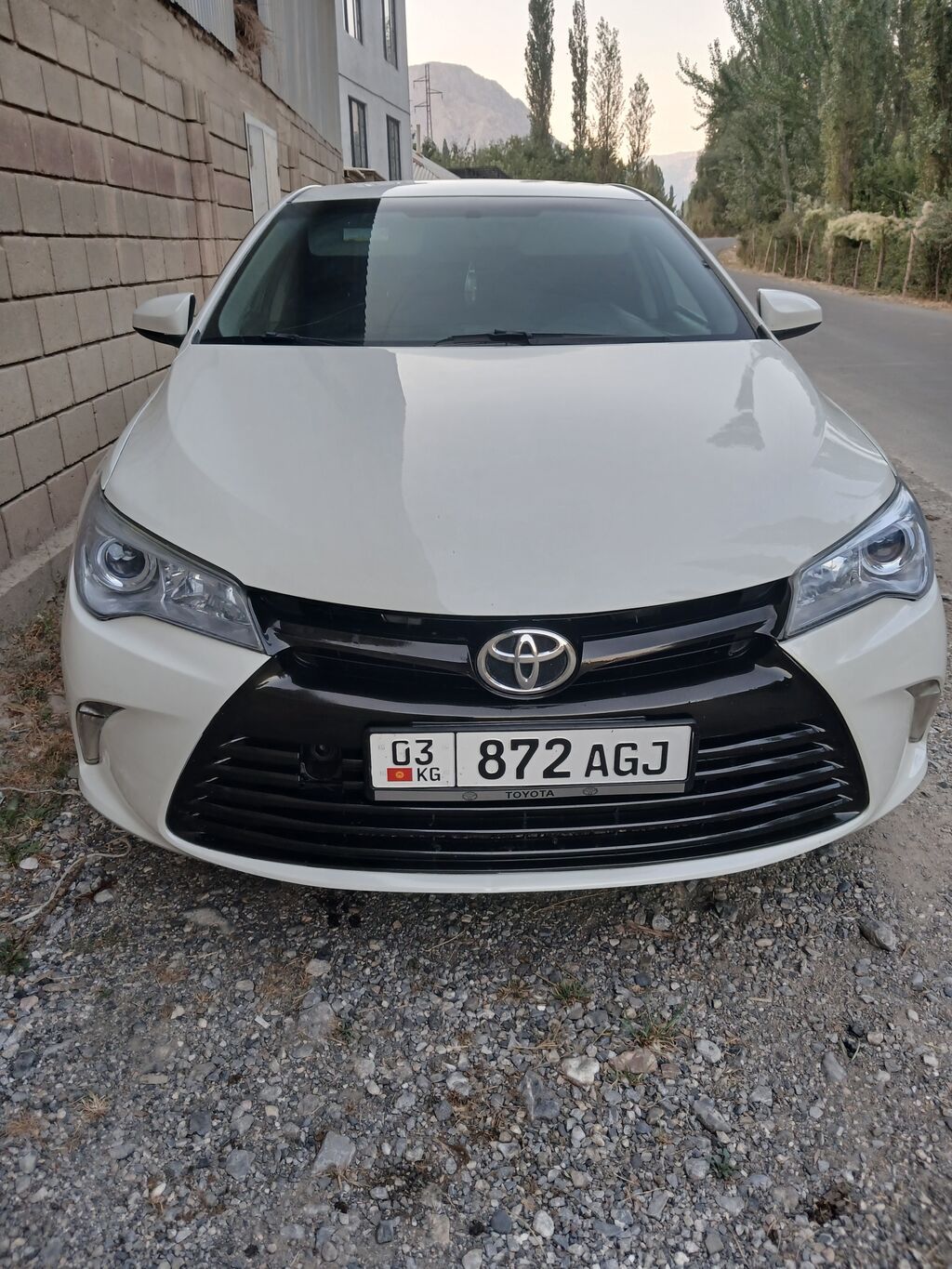 Toyota Camry: 2016 г., Автомат, Бензин, Седан: фото 2