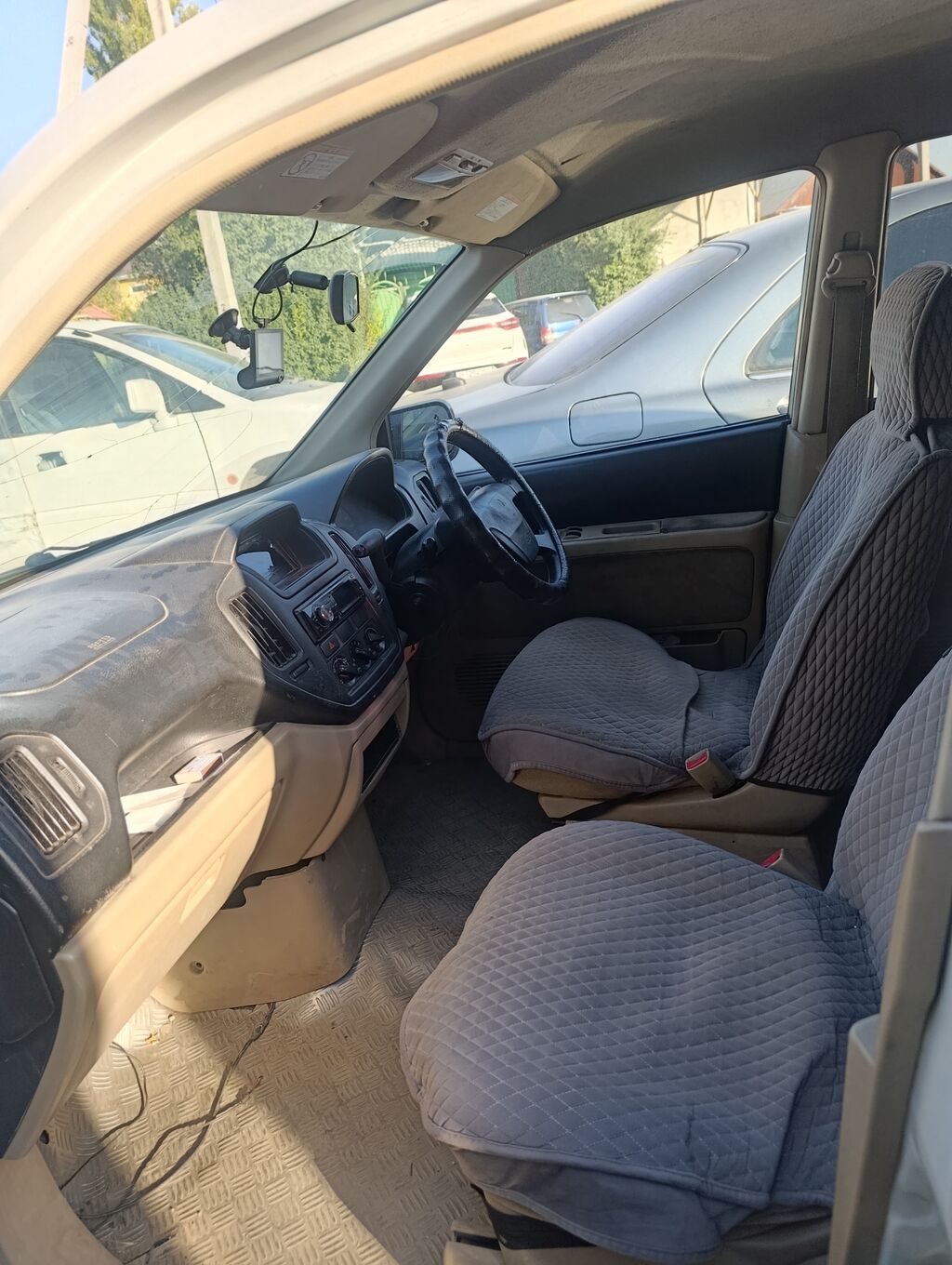Mitsubishi Dingo: 2000 г., 1.5 л, Автомат, Бензин, Минивэн: фото 5