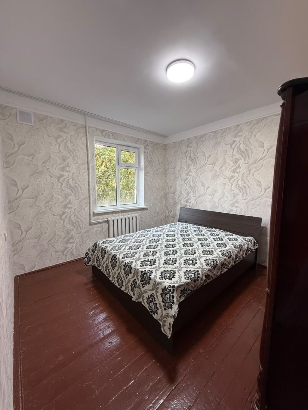 3 комнаты, 70 м², 2 этаж, Свежий ремонт: фото 1