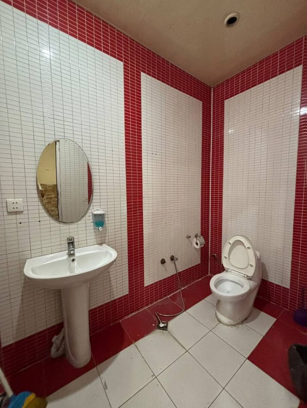🔥 **YENİ YASAMALDA KUPÇALI MƏRASİM EVİ SATILIR!** 📍 Yeni Yasamalda