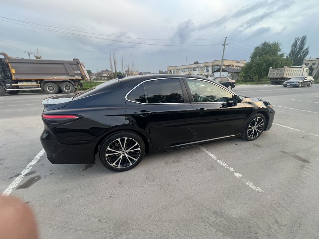 Toyota Camry 2019 г., 2.5 л, автомат, бензин: фото 2