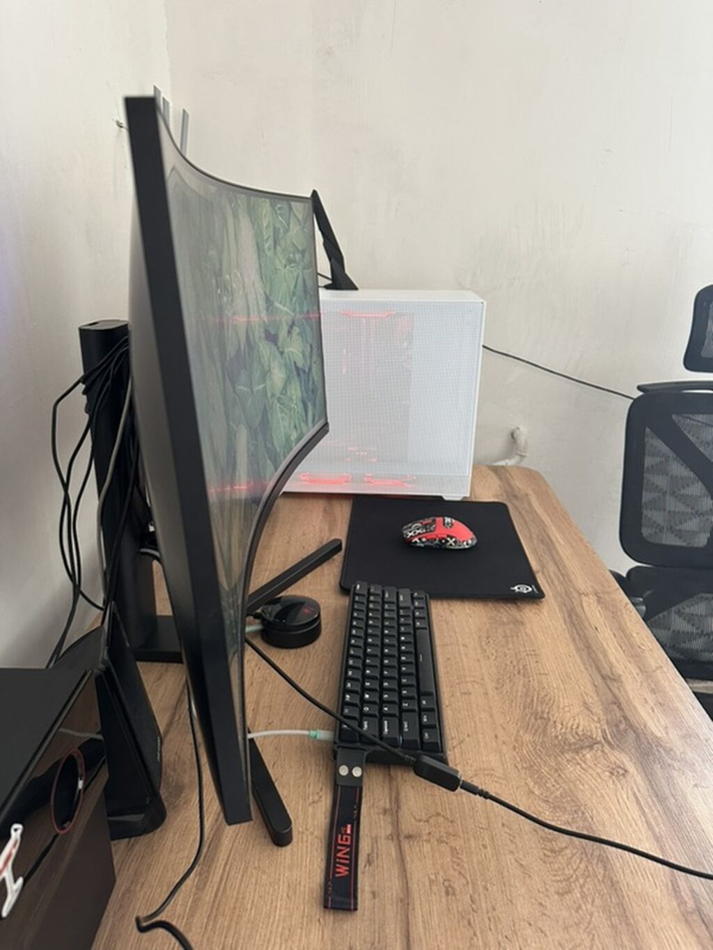 Компьютер, ОЗУ 32 ГБ, Для работы, учебы, Б/у, AMD Ryzen 5, NVIDIA GeForce RTX 5060, HDD + SSD: фото 3