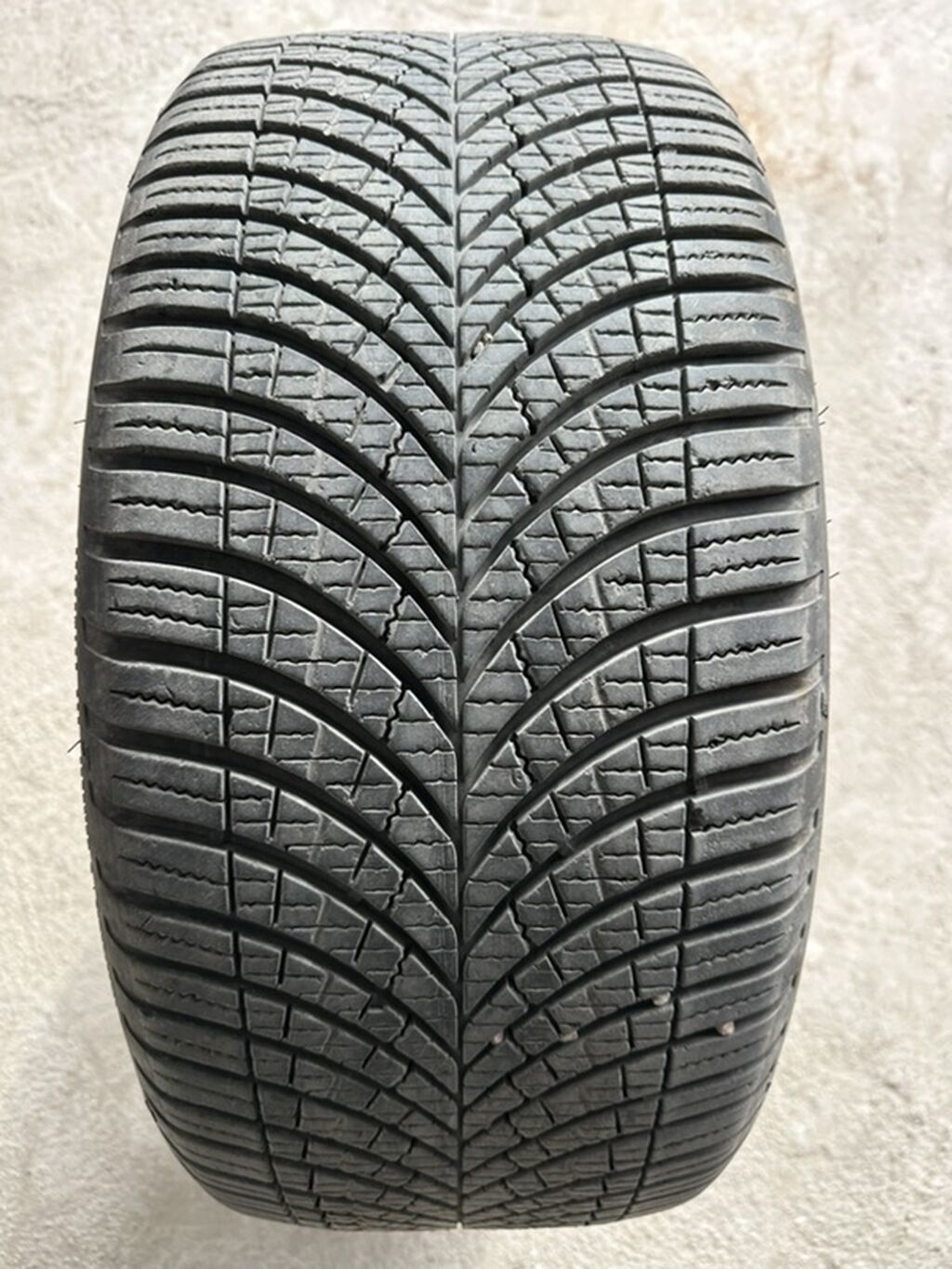 Шины 245 / 40 / R 19, Всесезонная, Б/у, Комплект, Легковые, Германия, GoodYear: фото 3