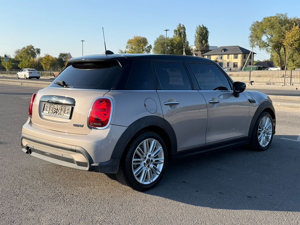 Mini Cooper: 2021 г., 1.5 л, Автомат, Бензин, Хэтчбэк: фото 5