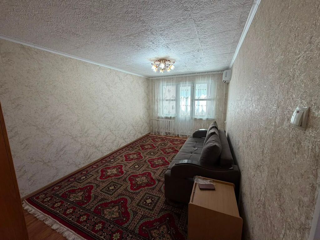 1 комната, 32 м², 6 мкр 104 серия, 4 этаж, Косметический ремонт: фото 8