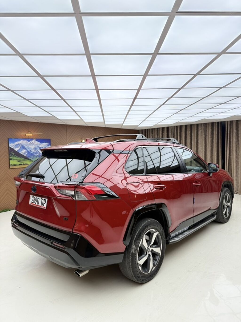 Toyota RAV4: 2021 г., 2.5 л, Вариатор, Электромобиль, Кроссовер: фото 4