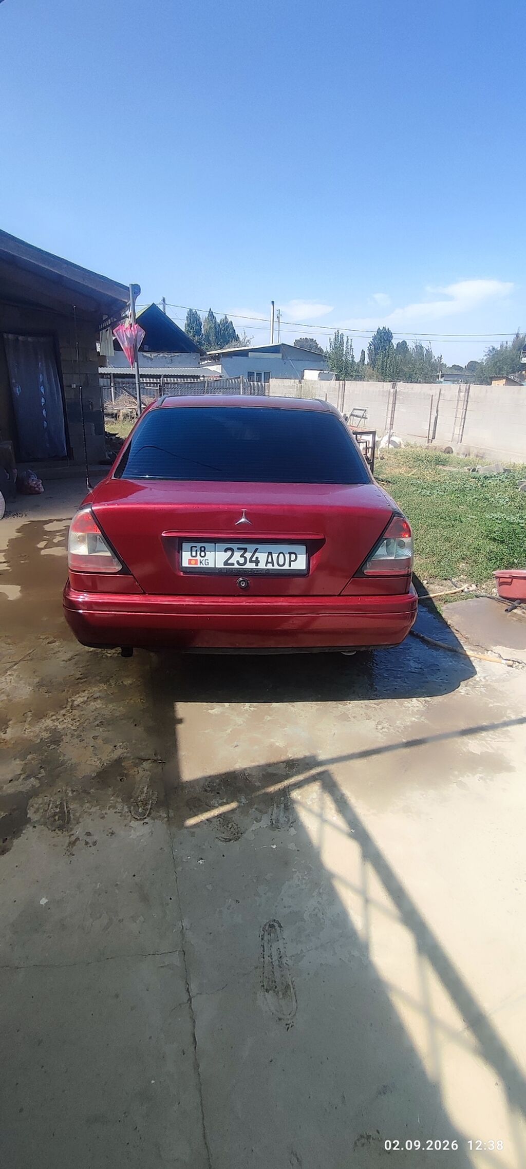 Mercedes-Benz C-Class: 1993 г., Механика, Седан: фото 2