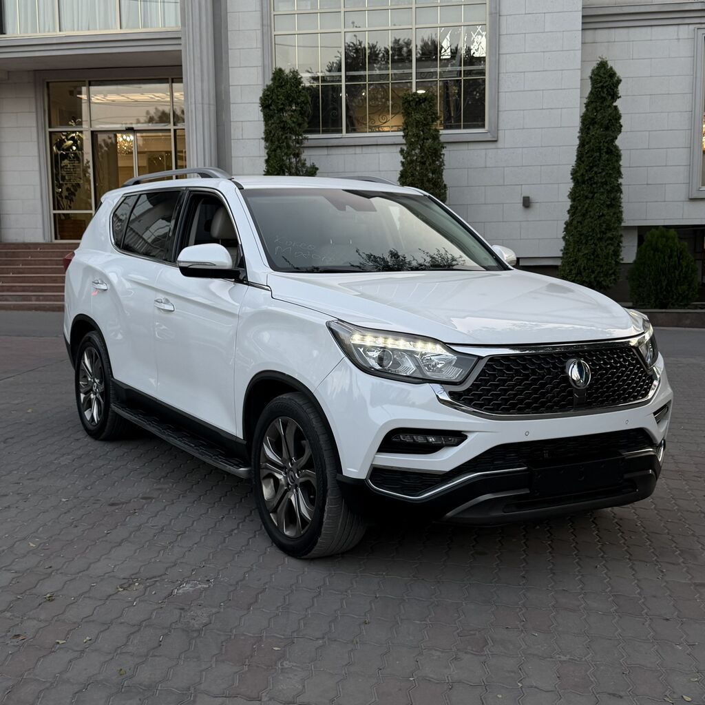 Ssangyong Rexton: 2020 г., 2.2 л, Автомат, Дизель, Внедорожник: фото 1