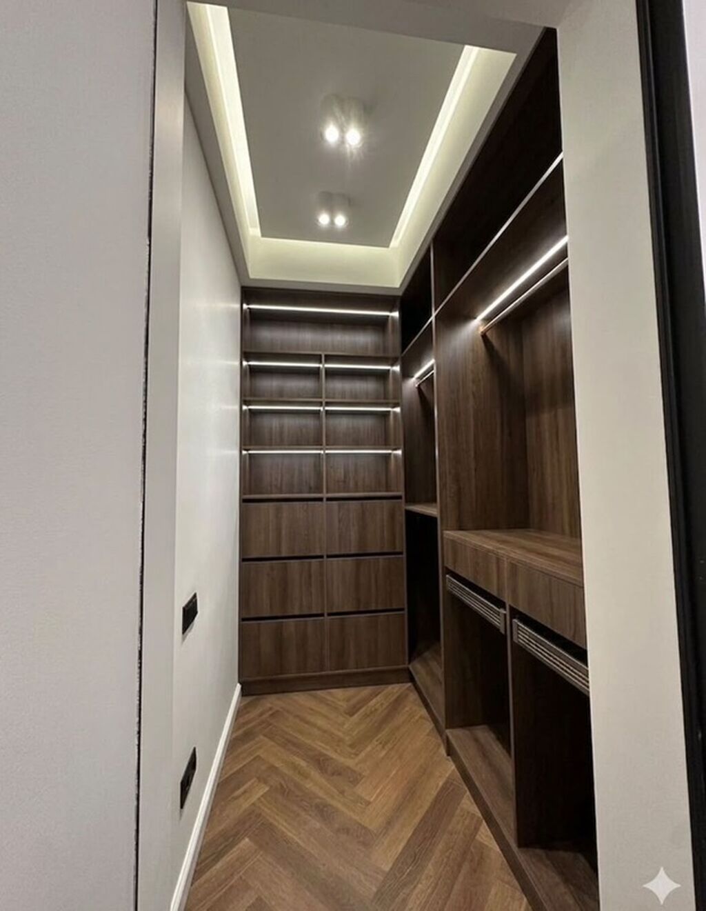 Продается 3 комнатная квартира Адрес: Асанбай Застройщик: Кап: фото 5