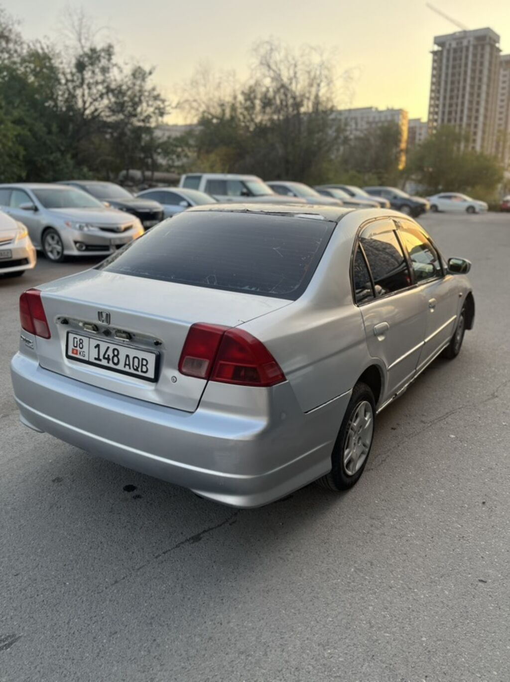 Honda Civic: 2002 г., 1.5 л, Автомат, Бензин, Седан: фото 3