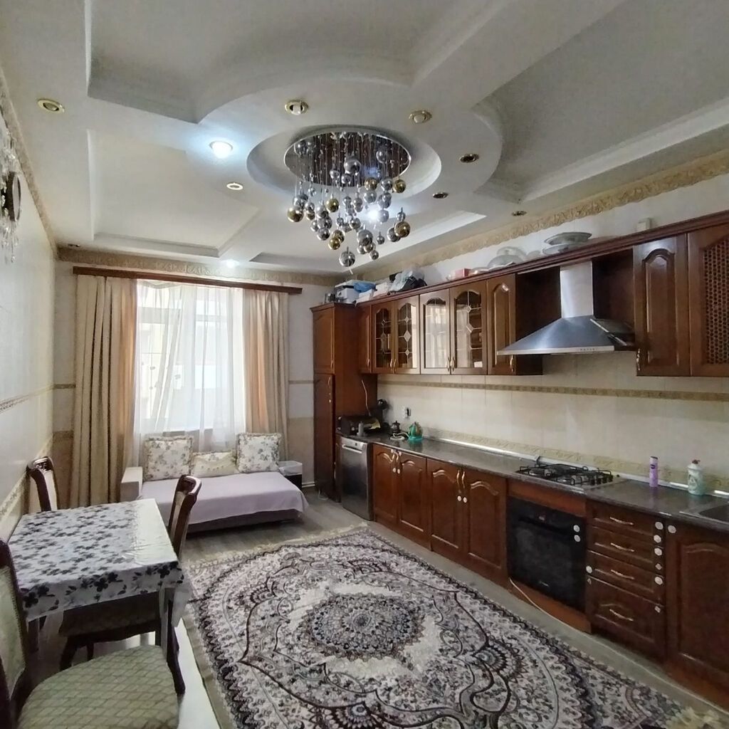 4 otaqlı, Yeni tikili, 167 kv. m
