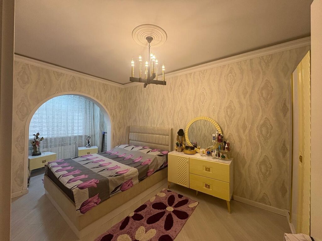 Saray, 4 otaqlı, Köhnə tikili, 84 kv. m