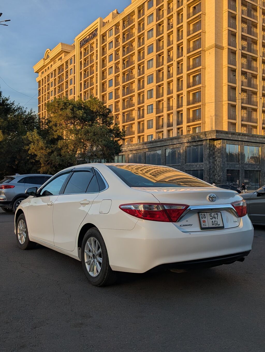 Toyota Camry: 2015 г., 2.5 л, Автомат, Бензин, Седан: фото 2