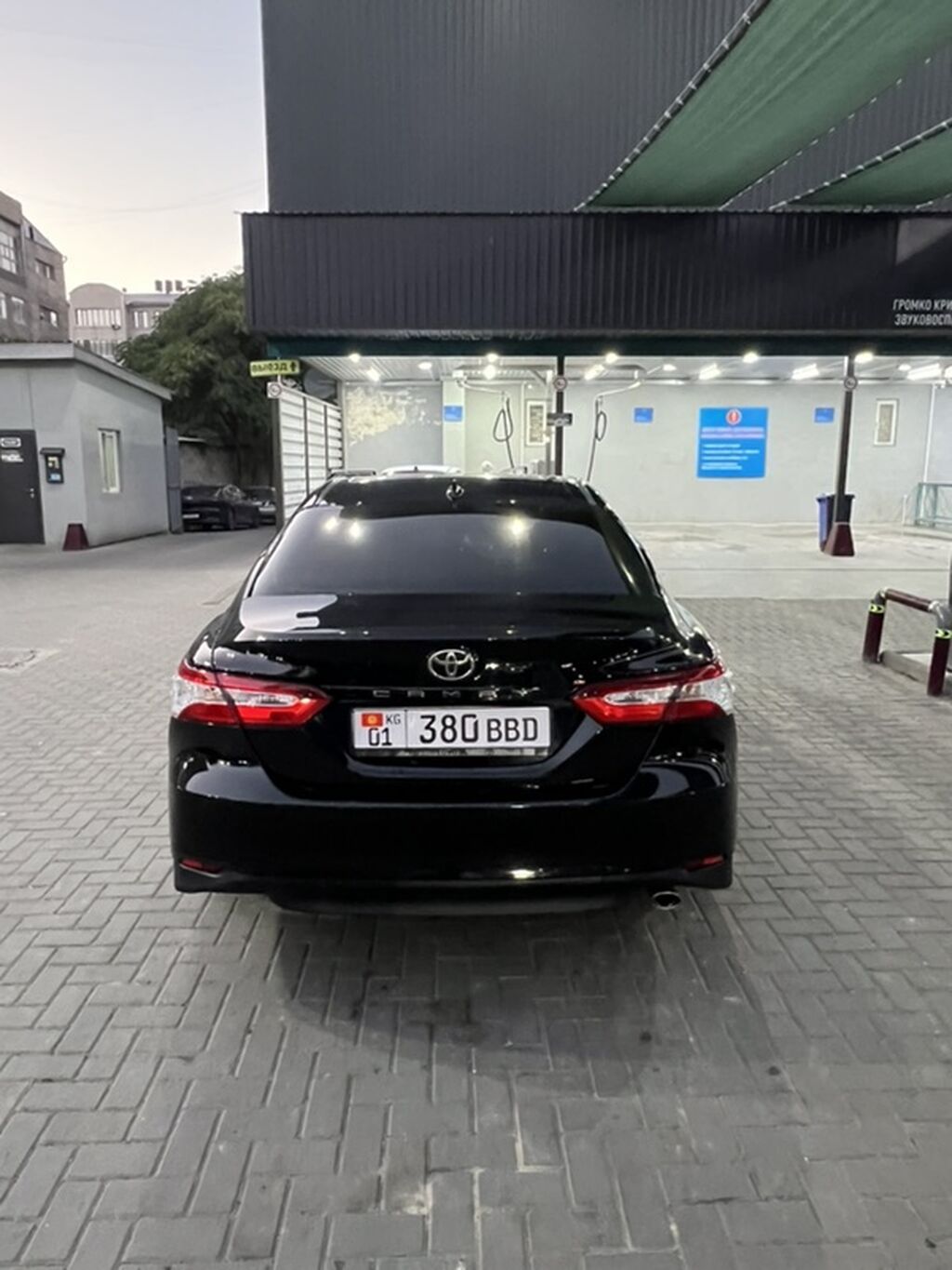 Toyota Camry: 2019 г., 2.5 л, Автомат, Бензин, Седан: фото 4