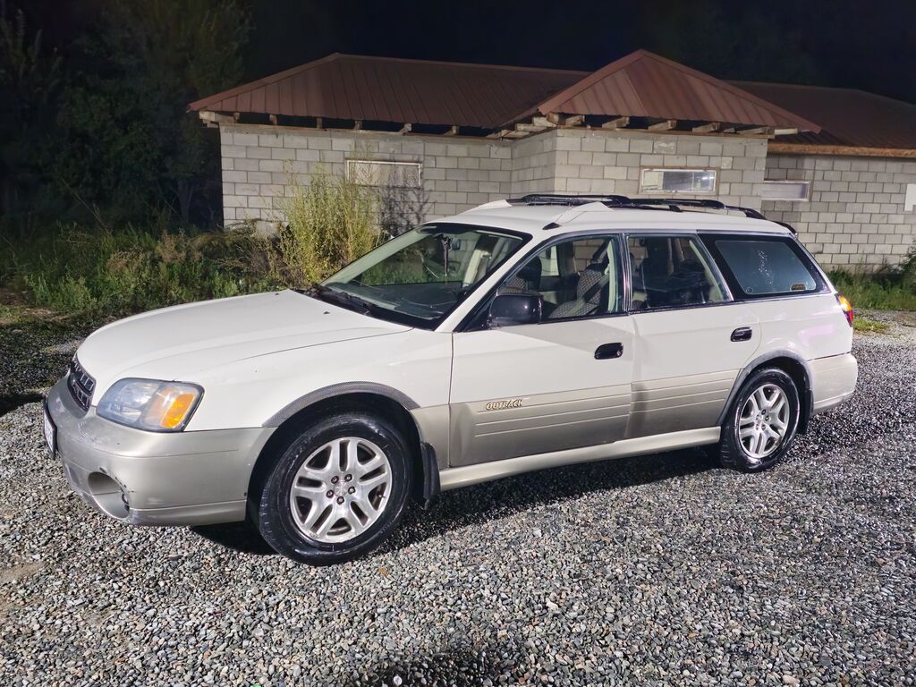 Subaru Outback: 2001 г., 2.5 л, Автомат, Бензин, Универсал: фото 4