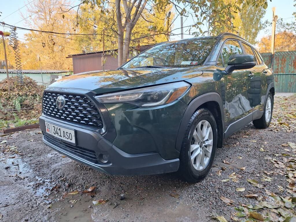 Toyota Corolla Cross: 2022 г., 2 л, Автомат, Бензин, Кроссовер: фото 2