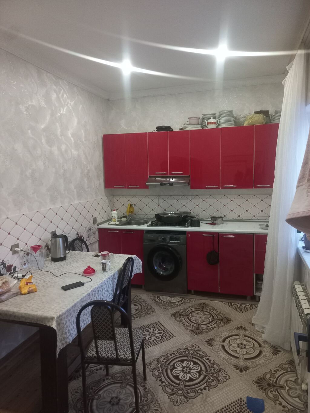 4 otaqlı, 130 kv. m, Yeni təmirli