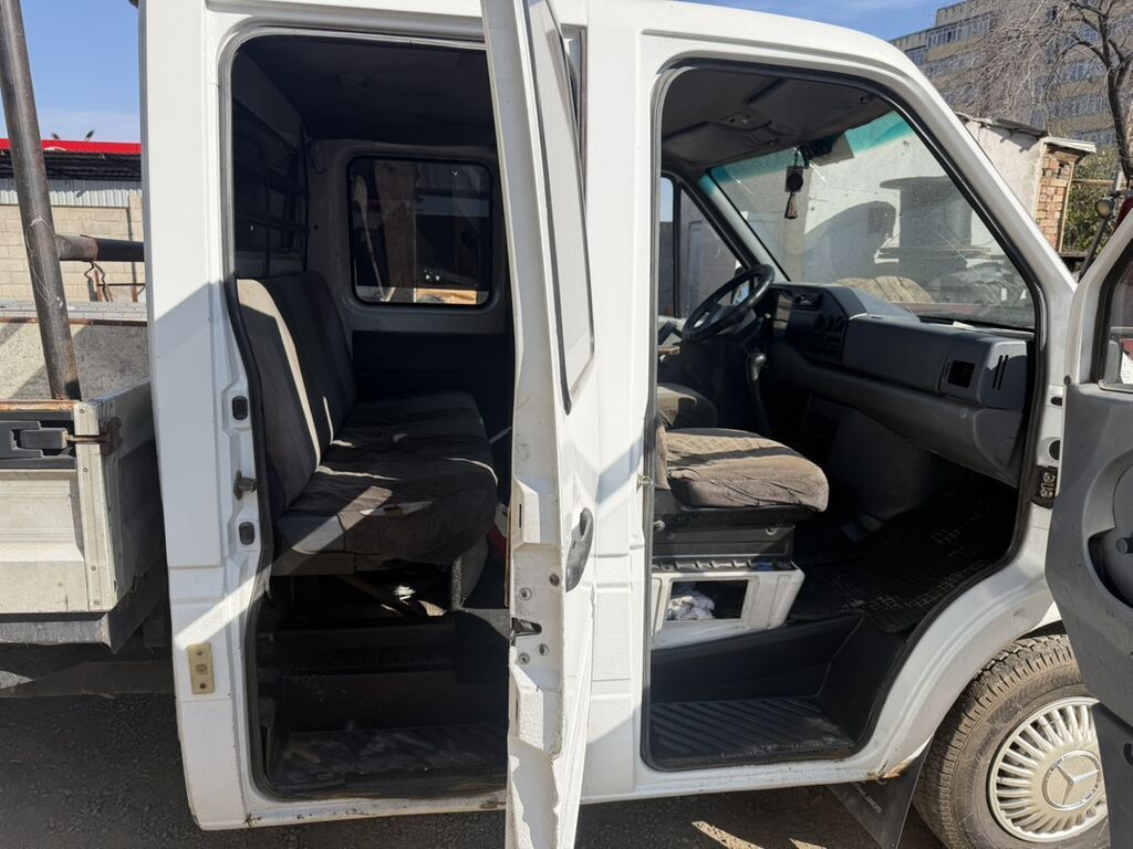 Бортовой грузовик Mercedes-Benz Sprinter 2,9 об 1 хозяин 12 жыл: фото 7