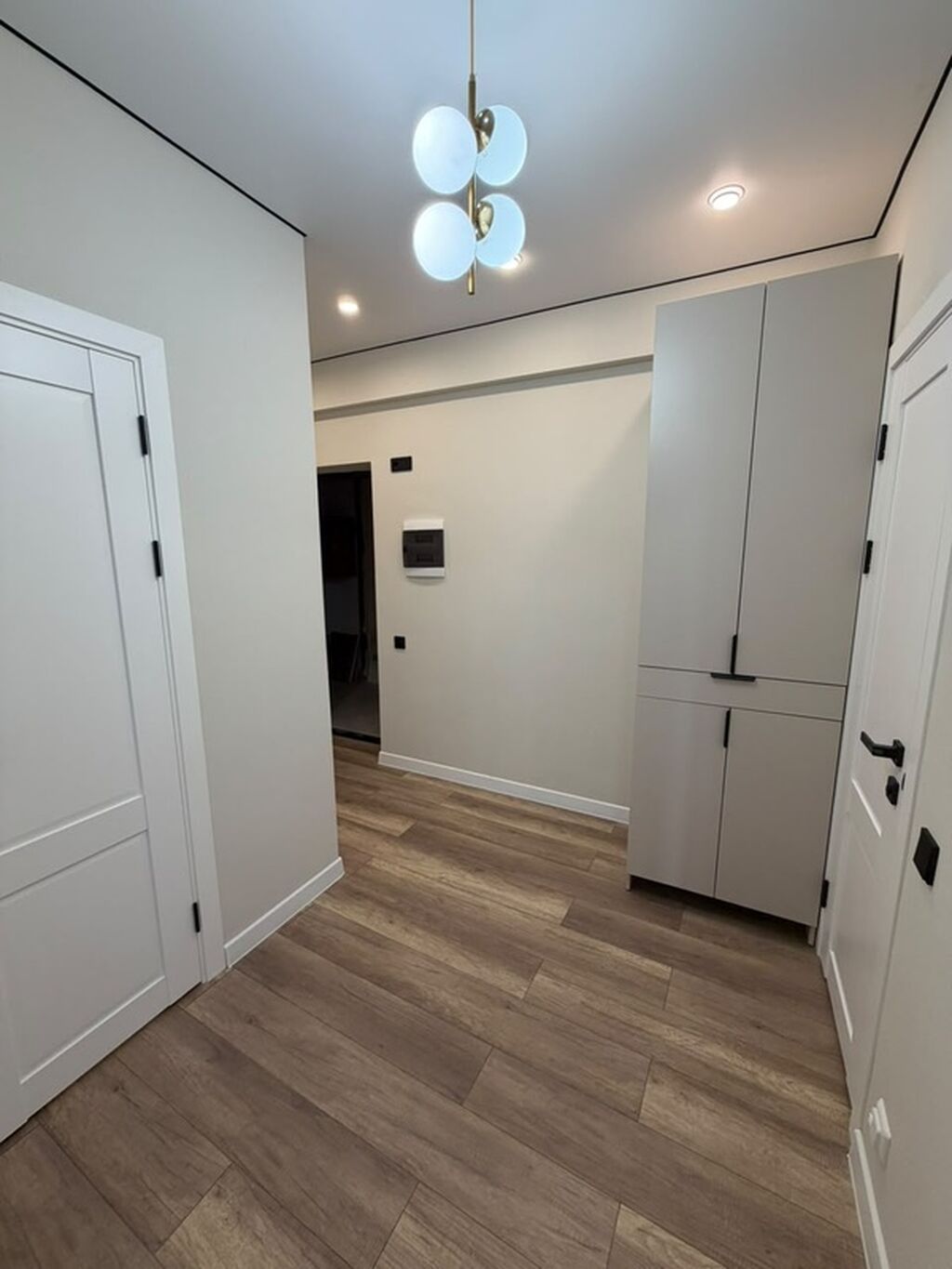 1 комната, 42 м², Пишпек Элитка, 11 этаж, Дизайнерский ремонт: фото 7