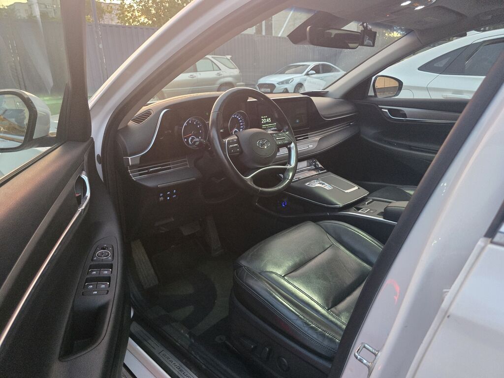 Hyundai Grandeur: 2021 г., 3 л, Автомат, Газ, Седан: фото 7