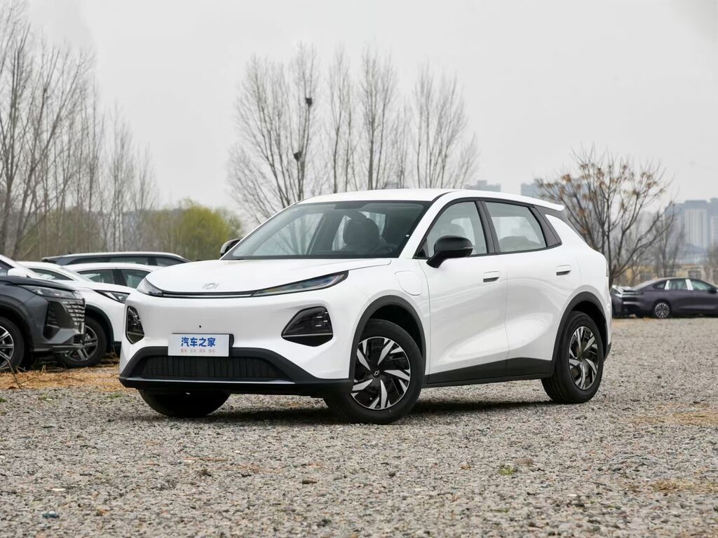 Changan Qiyuan Q05: 2026 г., Электромобиль, Кроссовер: фото 2