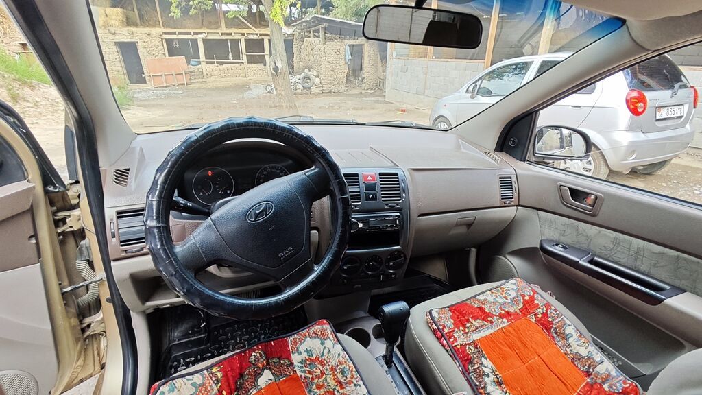 Hyundai Getz: 2002 г., 1.4 л, Автомат, Бензин, Хэтчбэк: фото 3