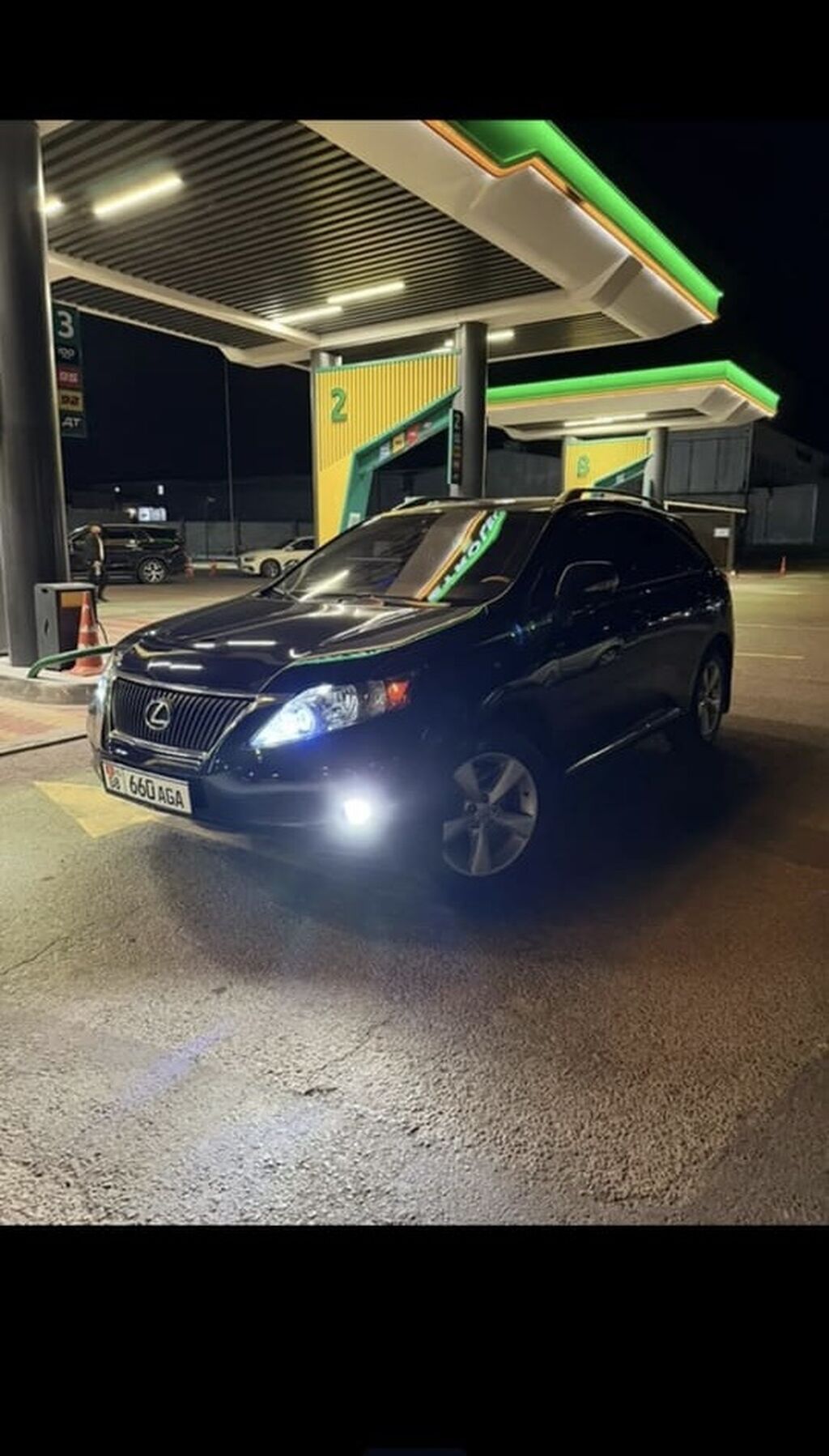 Lexus RX: 2010 г., 3.5 л, Автомат, Бензин: фото 1