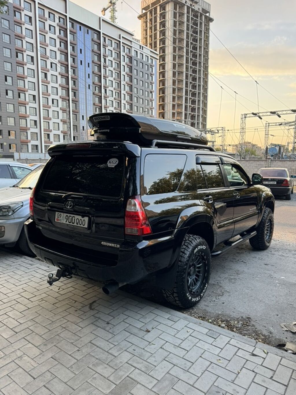 Toyota 4Runner: 2005 г., 4 л, Автомат, Бензин, Внедорожник: фото 5