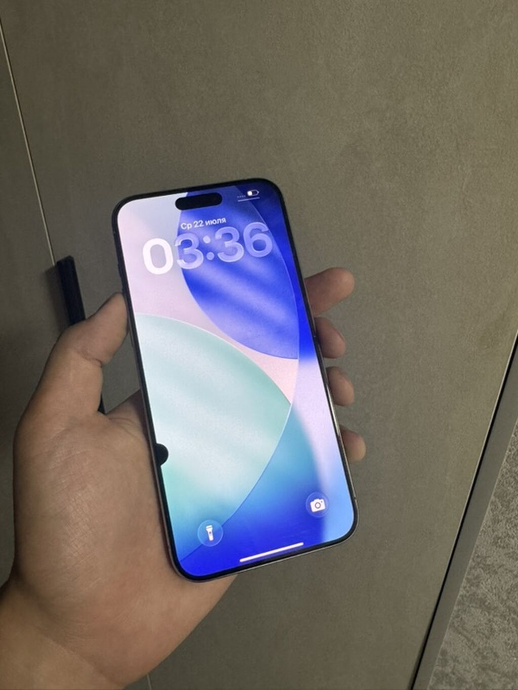 IPhone 15 Pro Max, Б/у, 256 ГБ, Natural Titanium, 83 %: фото 2