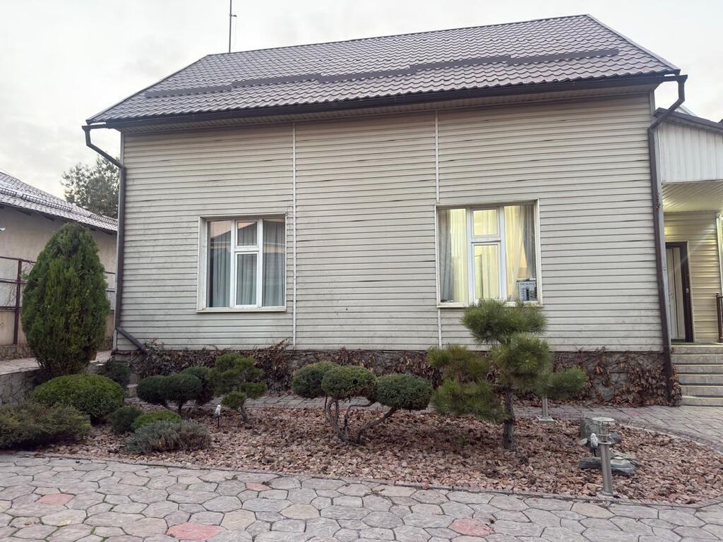 4 комнаты, 130 м², 4500 соток, Бишкек, Кок-Жар ж/м: фото 3