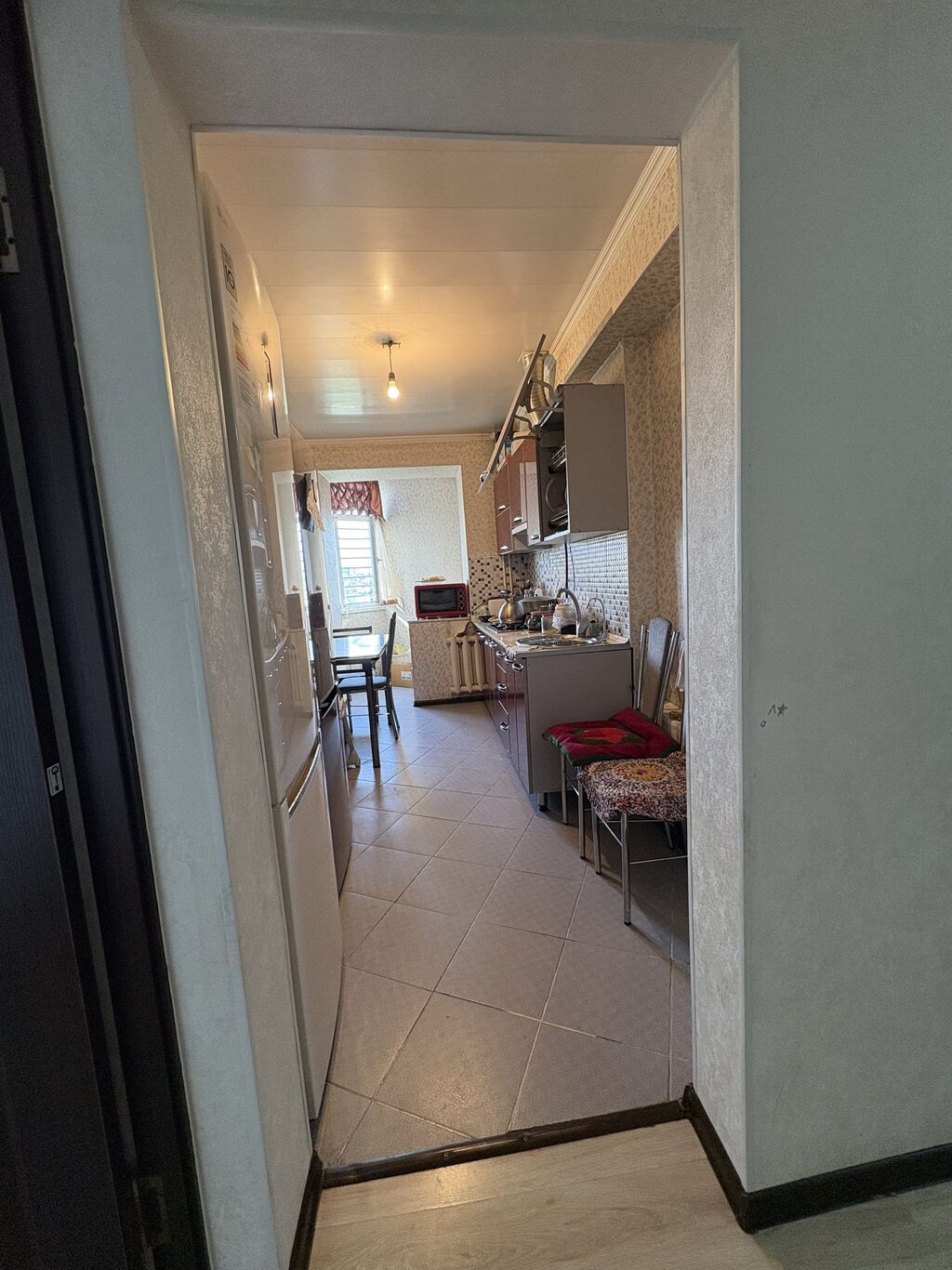 3 комнаты, 72 м², Пишпек Индивидуалка, 5 этаж, Косметический ремонт: фото 4
