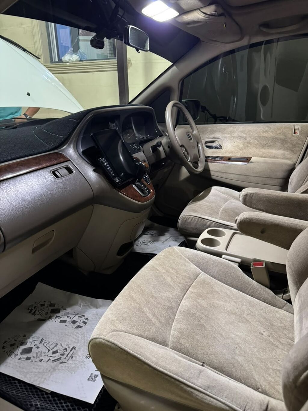 Honda Odyssey: 2000 г., 2.3 л, Автомат, Бензин, Минивэн: фото 7