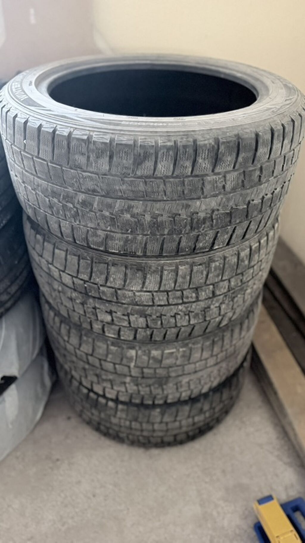 255/45 R18 Dunlop: фото 1
