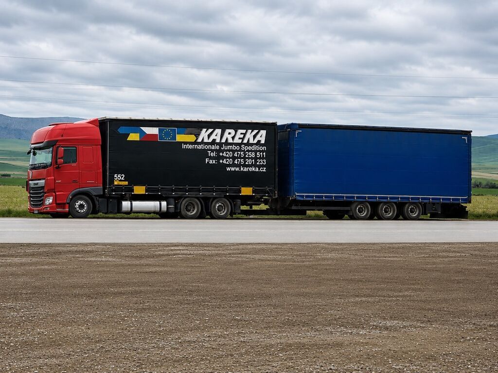 DAF XF - Марка/модель: DAF XF - Кабина: высокая, двухспальная, с: фото 4